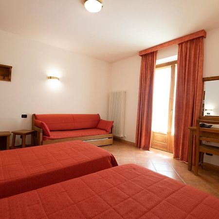 Hotel Casalpina Don Barra Праджелато Екстериор снимка
